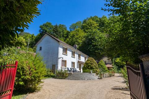 Le Gite du Chevreuil, 200 Meters from BEAUVAL