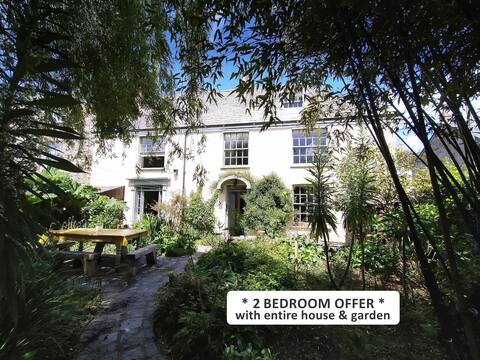 The Shire House . . . Blissful Joyful 5 star break