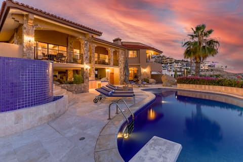 Villa Isla - Luxury with 180 Degree Pacific Views