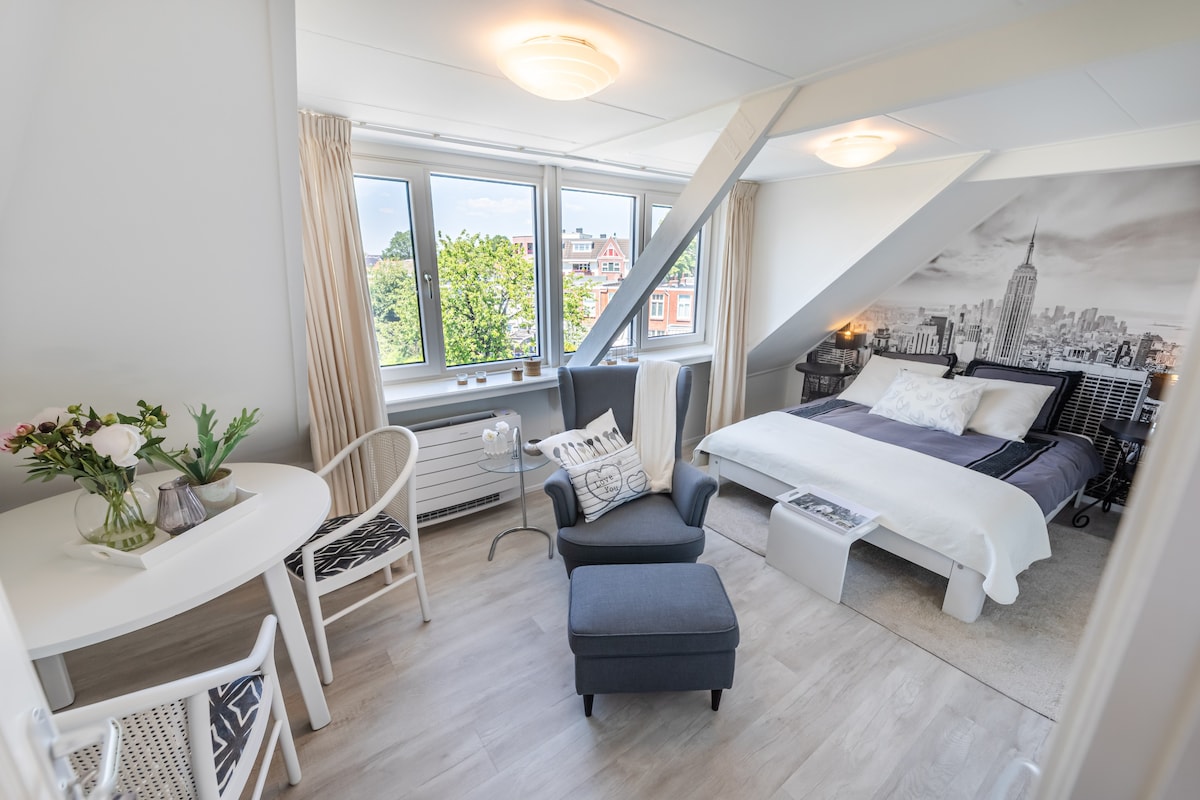 B&B "Spanjaardslaan" Near City Center And NHL Stenden - Bed And ...