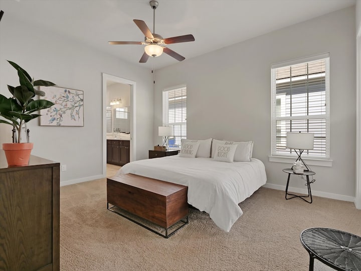 Master bedroom with King size bed.