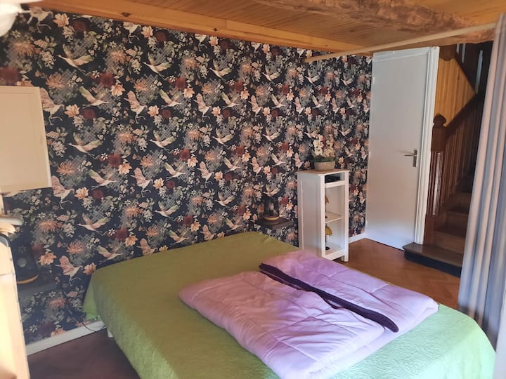 Спална соба 1, кревет 190 x 190 на приземје