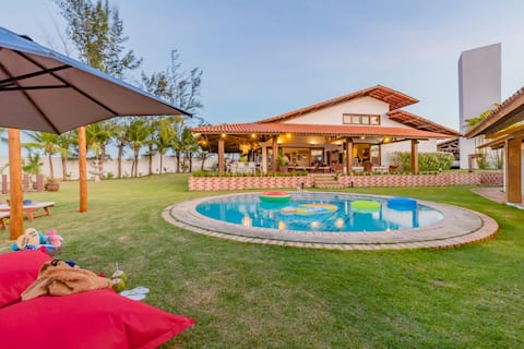 Discover the Coziness and Beauty of Villa Manoah!