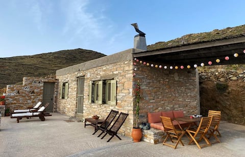 Stone house with sea view