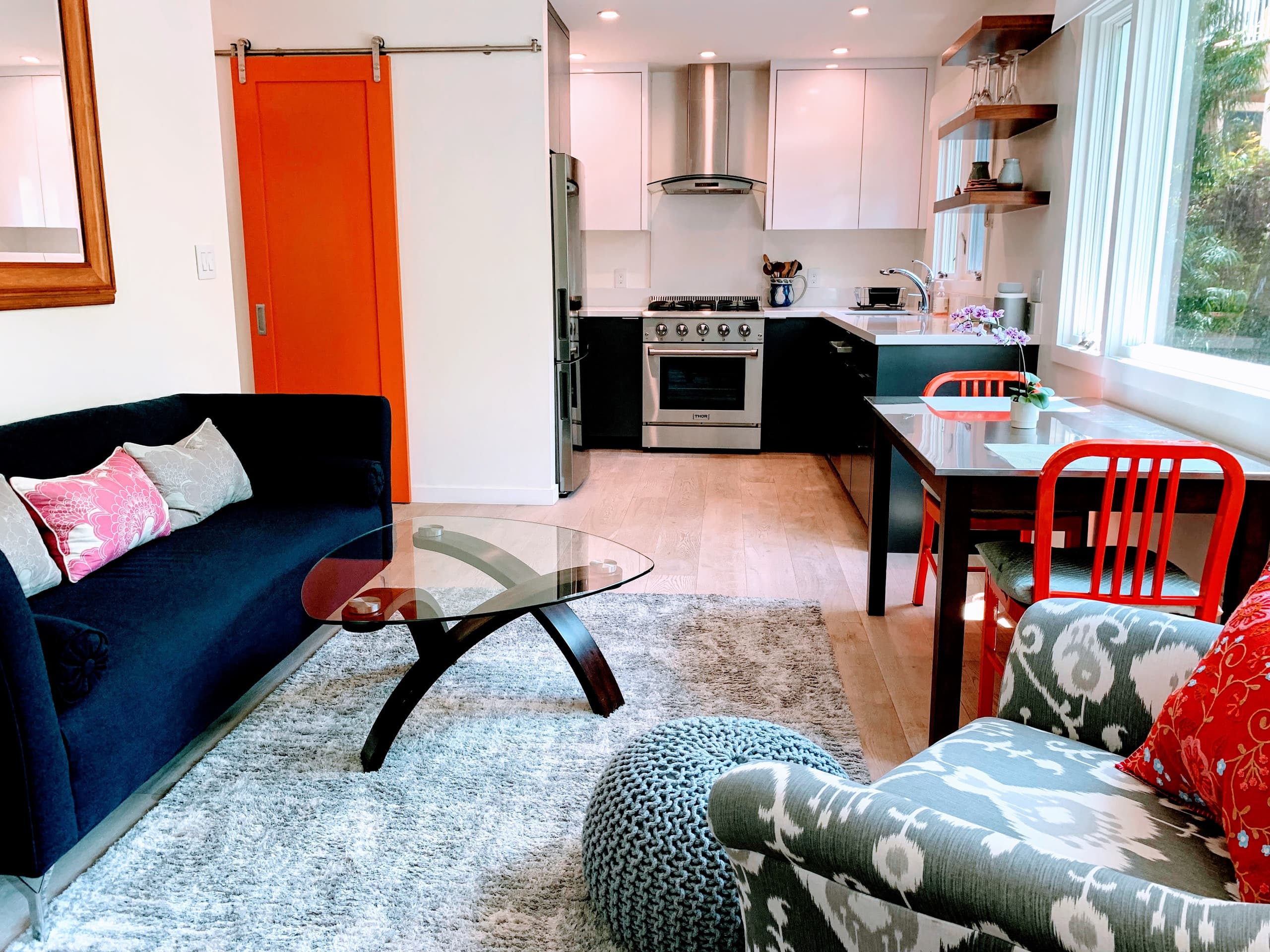 Sunny Redwood Guesthouse, Walk to Downtown - Photo 7