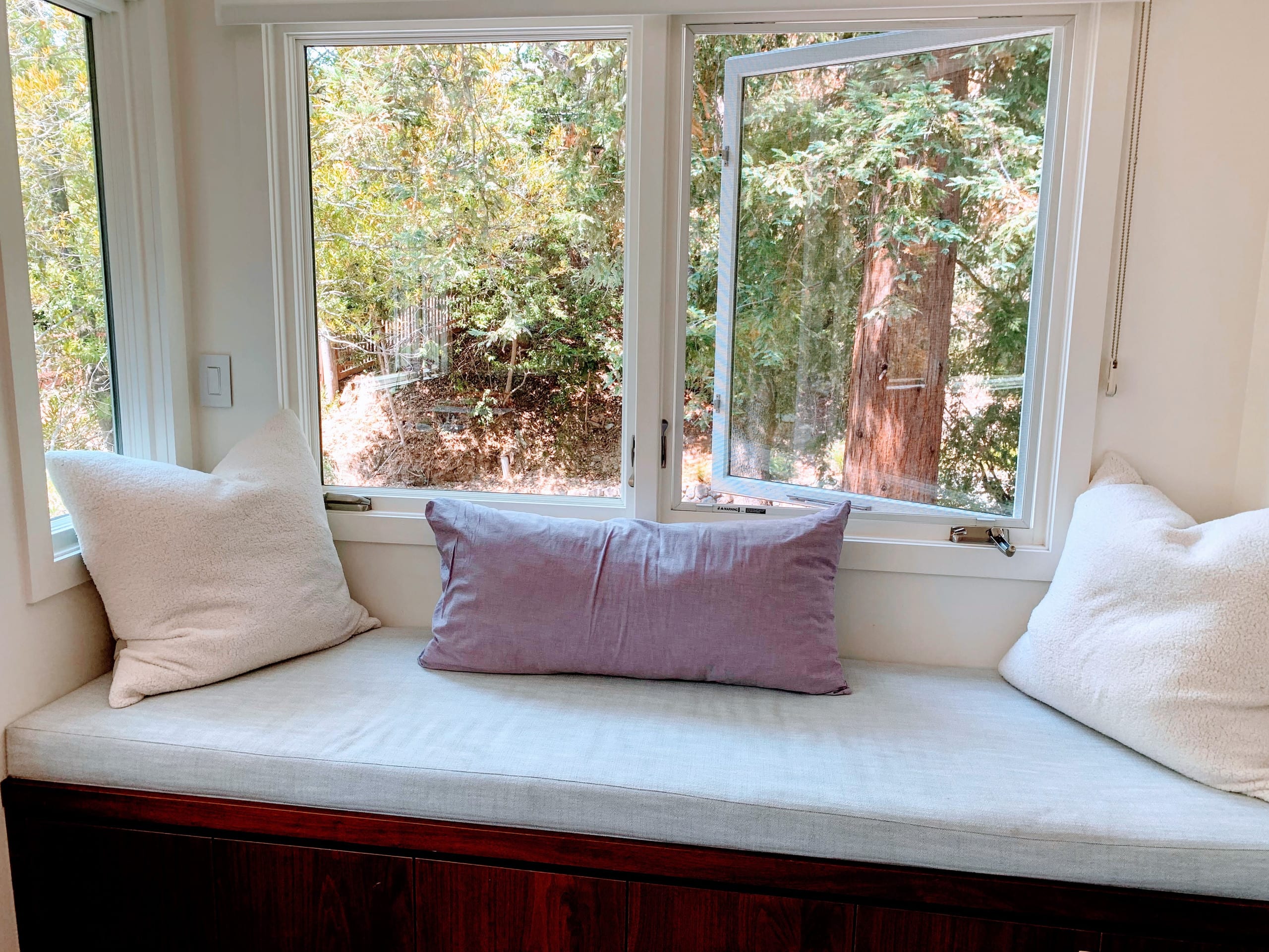 Sunny Redwood Guesthouse, Walk to Downtown - Photo 4