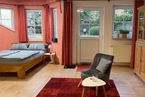 Cozy 1-room apartment with Bathroom, Sep. Entrance and Parking