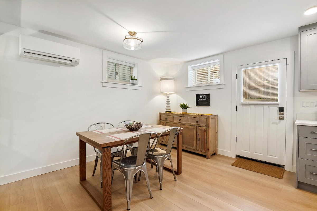 Fully Remodeled, near UW & Children’s Orthopedic