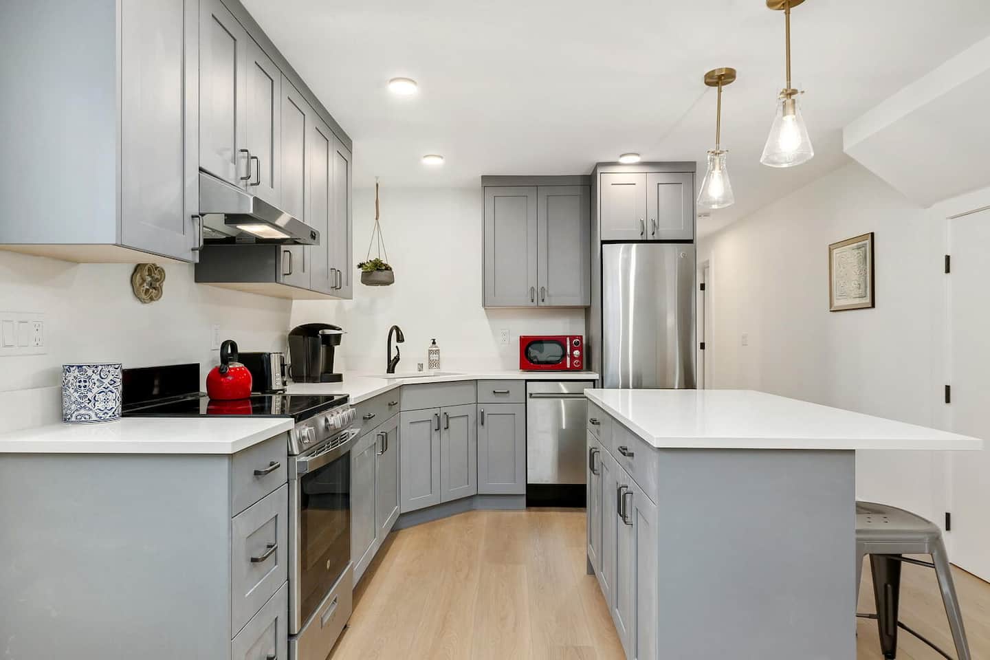 Fully Remodeled, near UW & Children’s Orthopedic