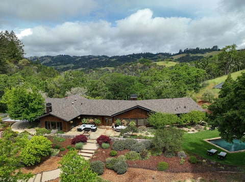 Luxury Organic Ranch Fabulous for Groups with Farm