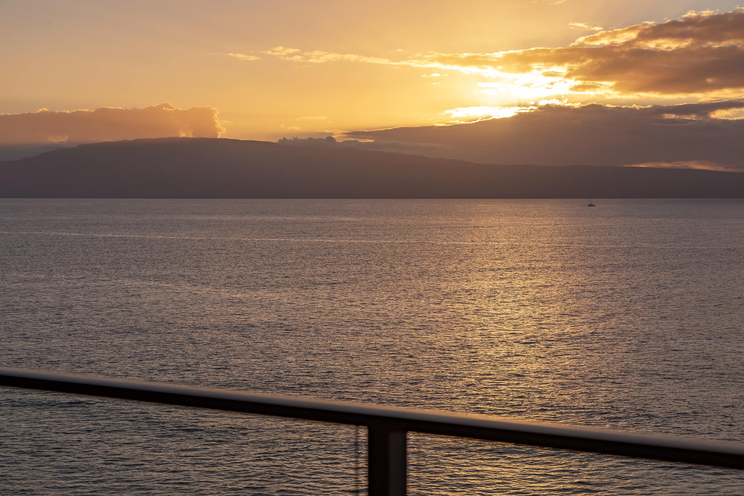 Condo in Lahaina · ★4.94 · 1 bedroom · 2 beds · 2 baths - Image 22