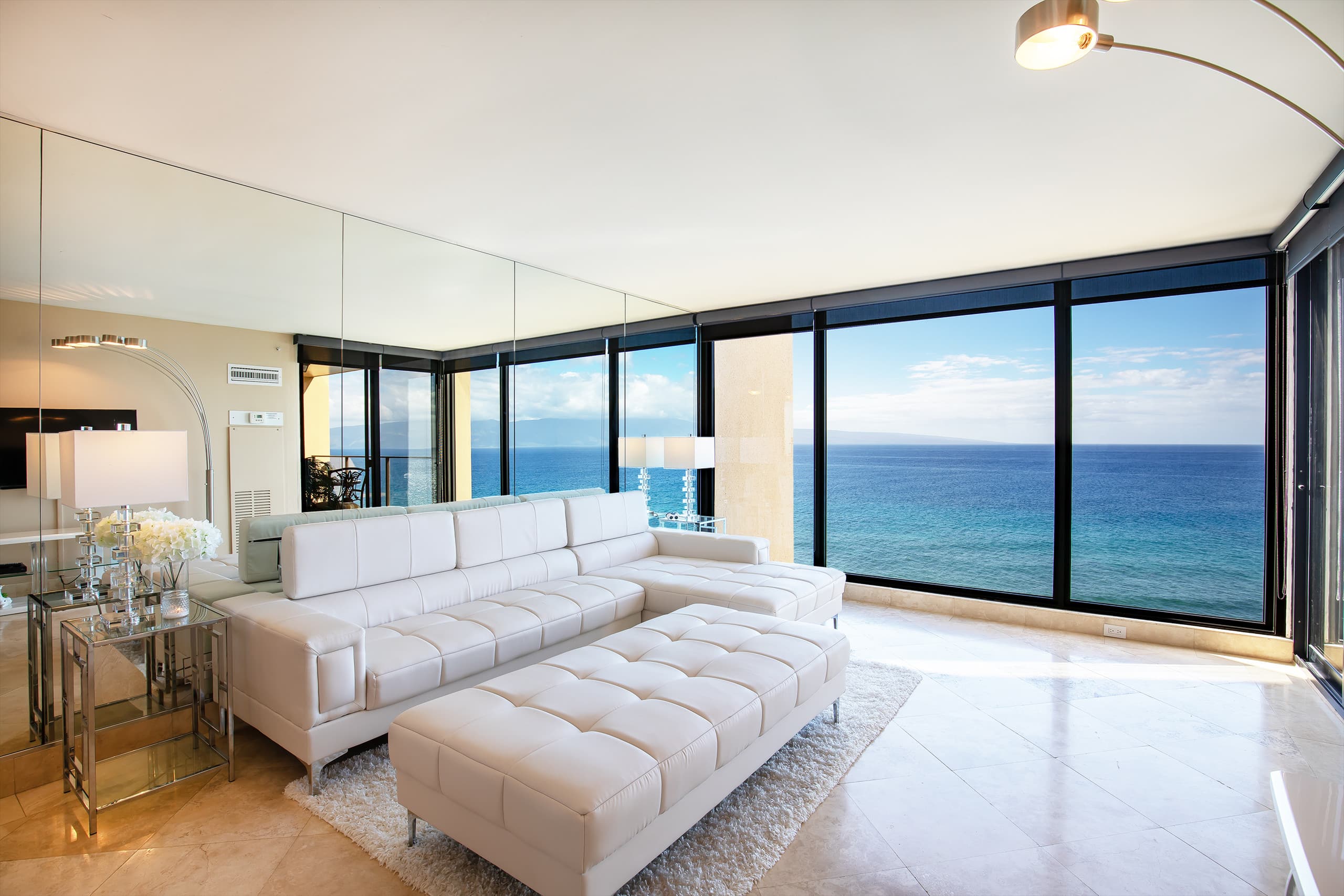 Condo in Lahaina · ★4.94 · 1 bedroom · 2 beds · 2 baths - Image 2