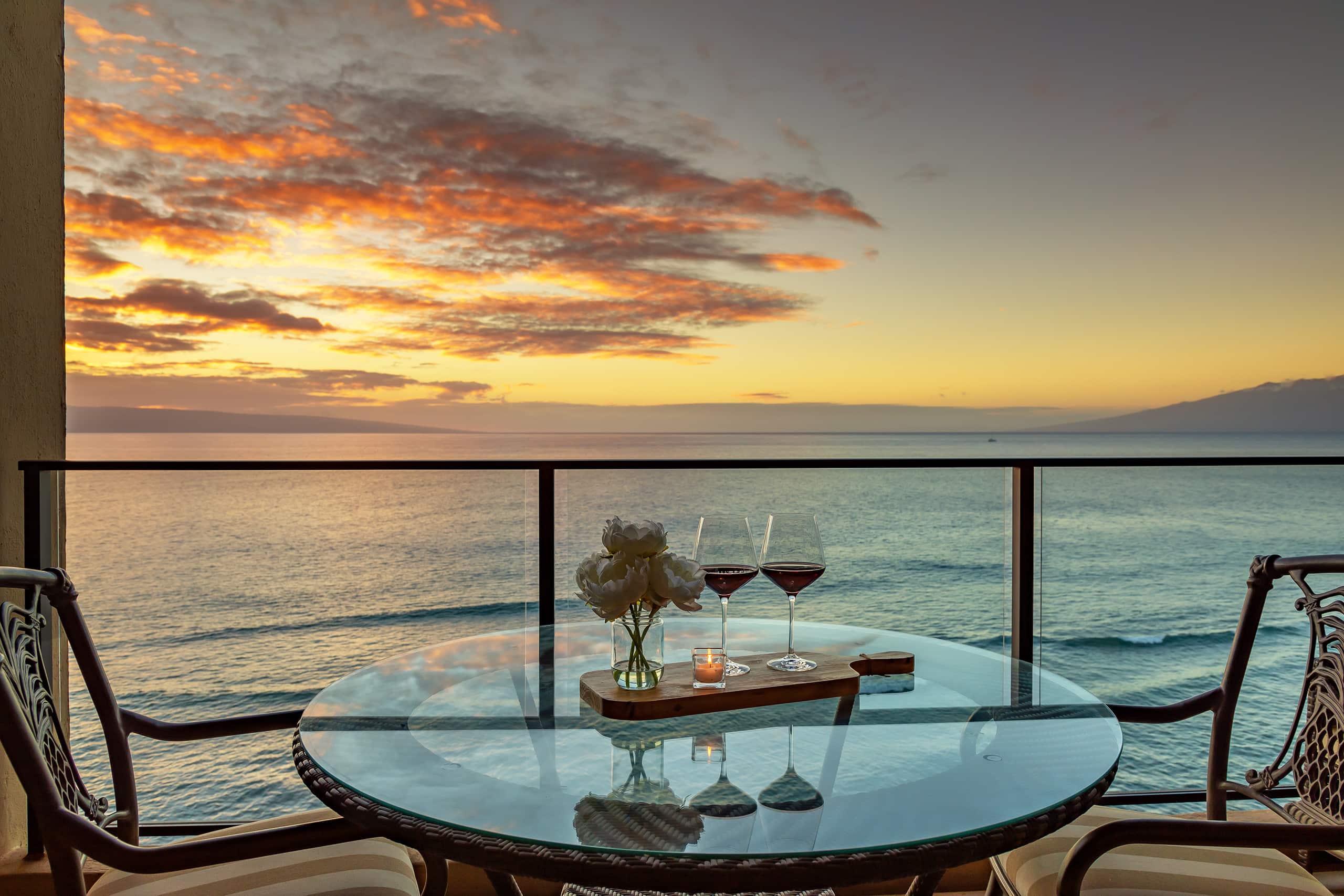 Condo in Lahaina · ★4.94 · 1 bedroom · 2 beds · 2 baths - Image 21