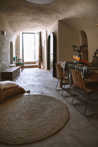 The Blue Domes Cave House by Spitia Santorini gallery image 5