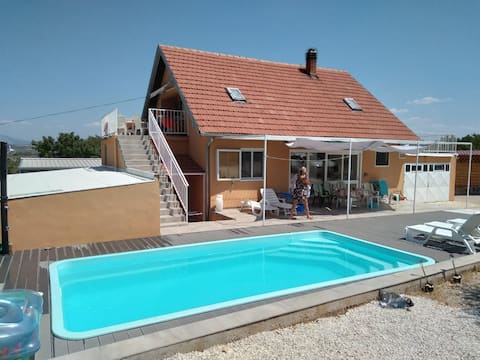 Top Airbnb: The Olive Garden Sibenik country holliday krka np in šibensko Kninska županija