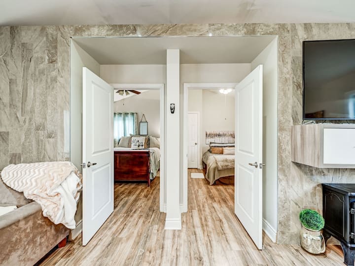 כניסות לחדר השינה