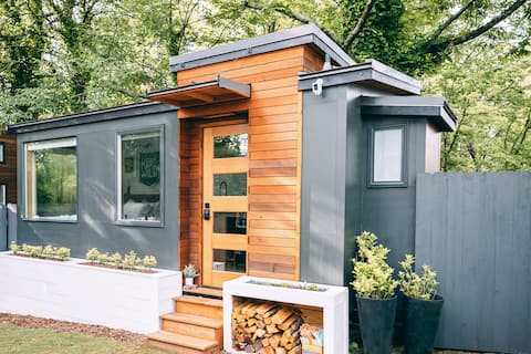 Tiny House Retreat * Stock Tank Pool