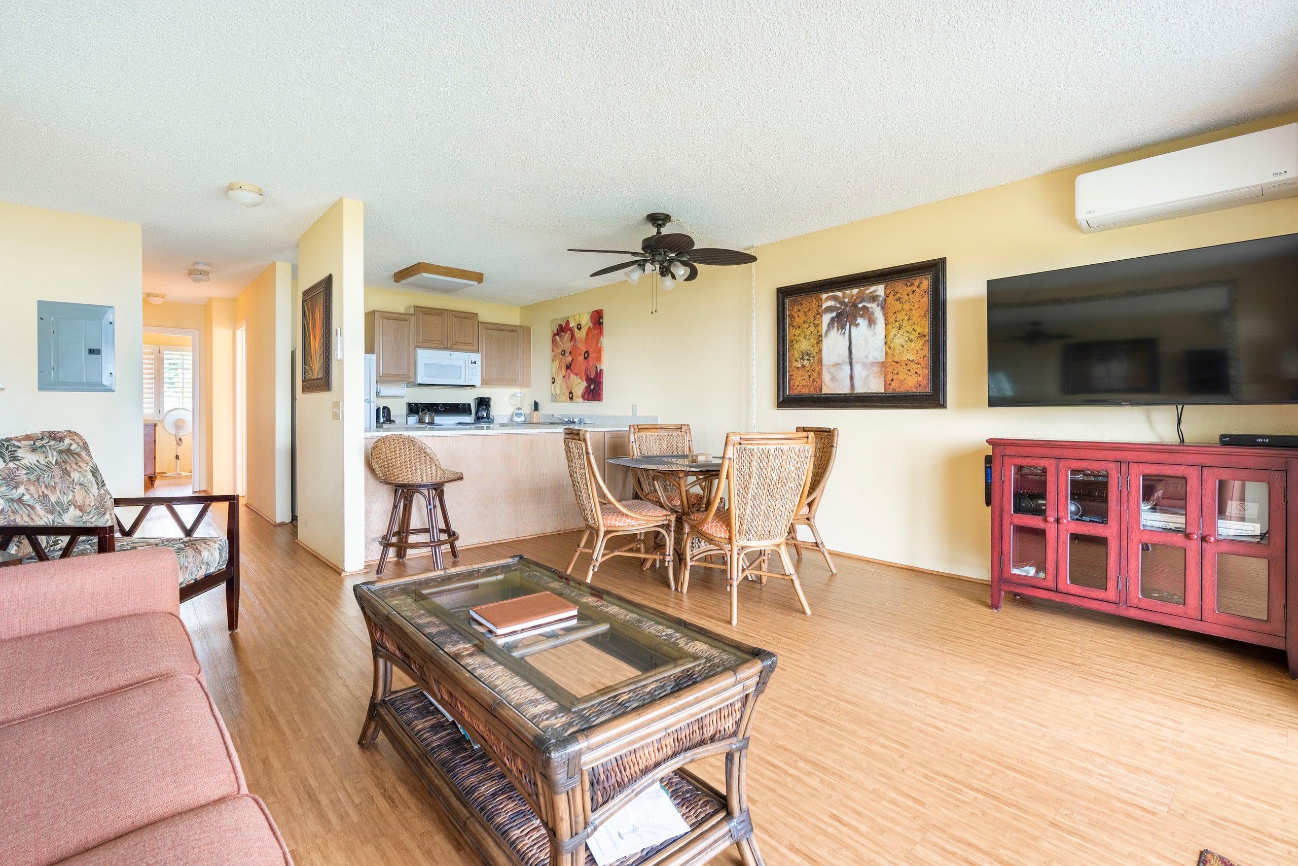 Condo in Kapaa · ★4.91 · 1 bedroom · 2 beds · 1 shared bath - Image 3
