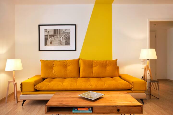 Stylish 5bd-5ba Apt/Acropolis View/Ideal Location gallery image 3