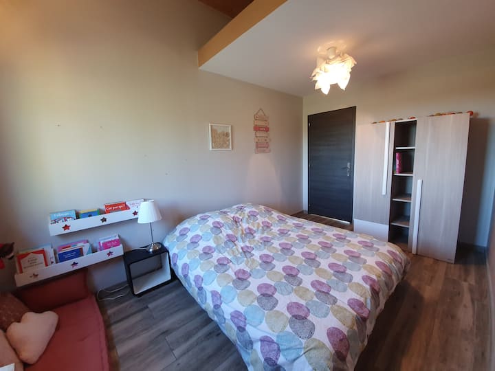 Habitación 2: cama de 140 cm