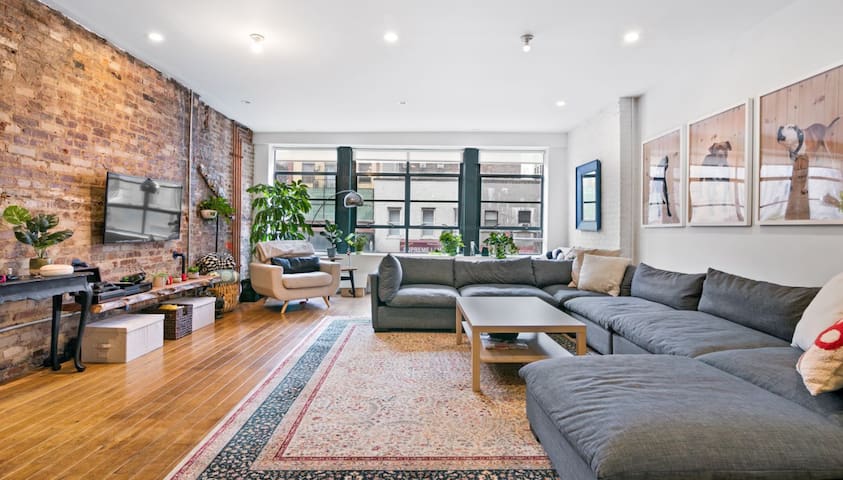 East Village Artist Loft, Full-Floor Condo Home