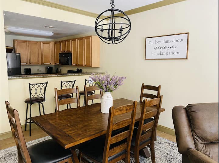 Pigeon Forge Condo photo 5