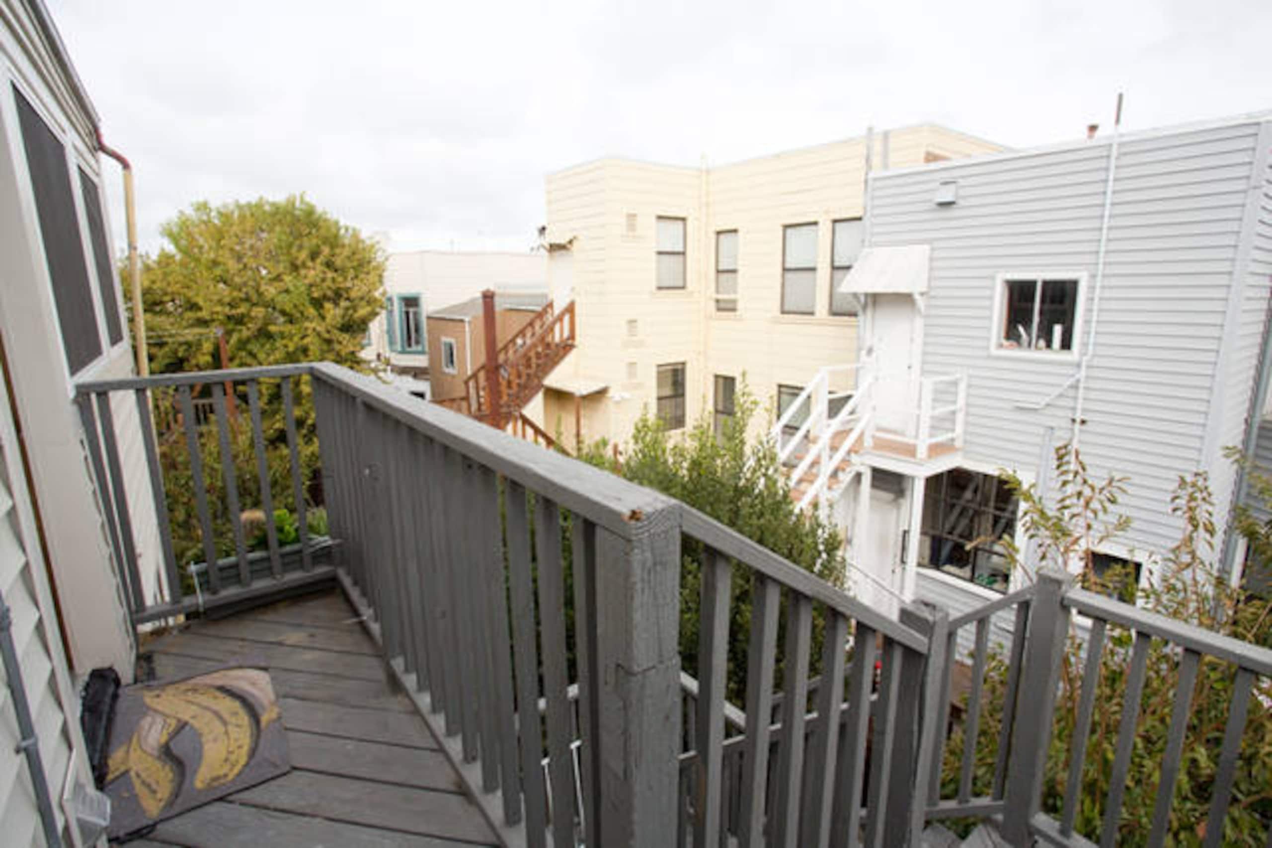 Condo in San Francisco · ★4.93 · 3 bedrooms · 4 beds · 2 baths - Image 60