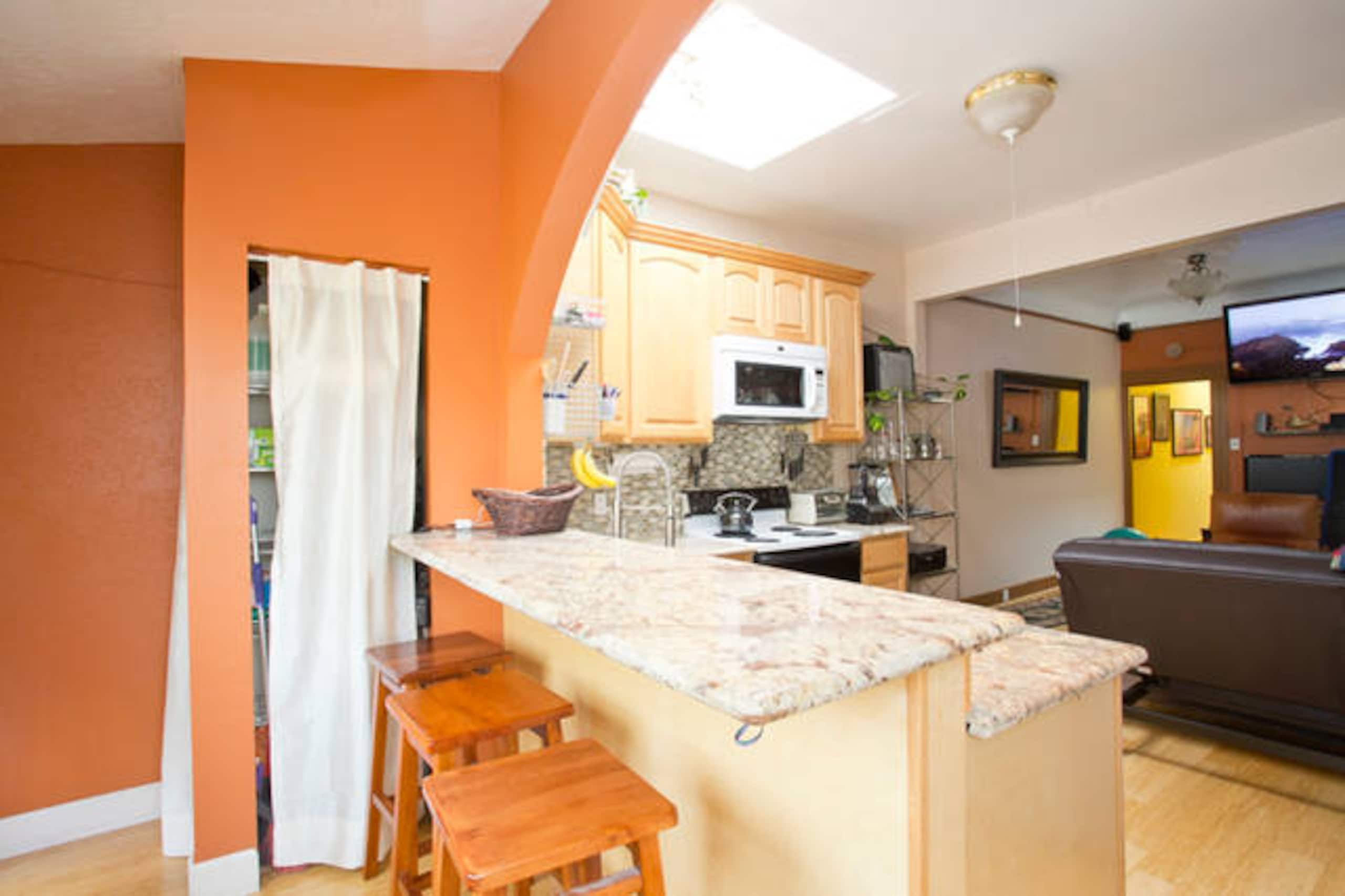 Condo in San Francisco · ★4.93 · 3 bedrooms · 4 beds · 2 baths - Image 14