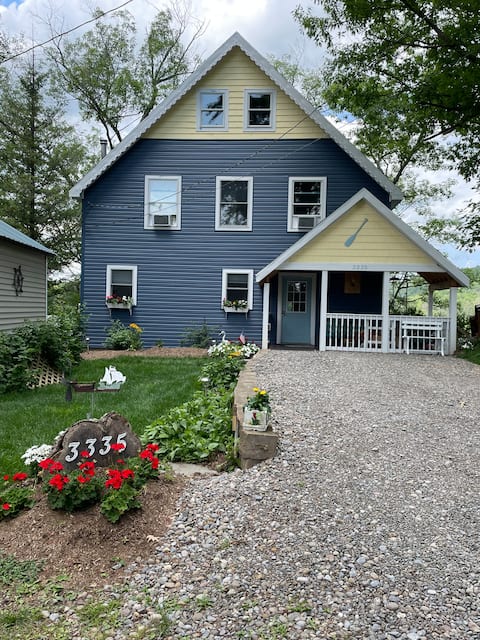 CLOSE to Colgate on the water! Large 2 bed 2 bath