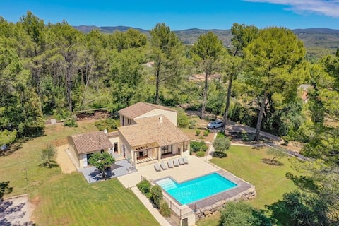 Villa Bougainville Salernes for 12P, airco, WIFI