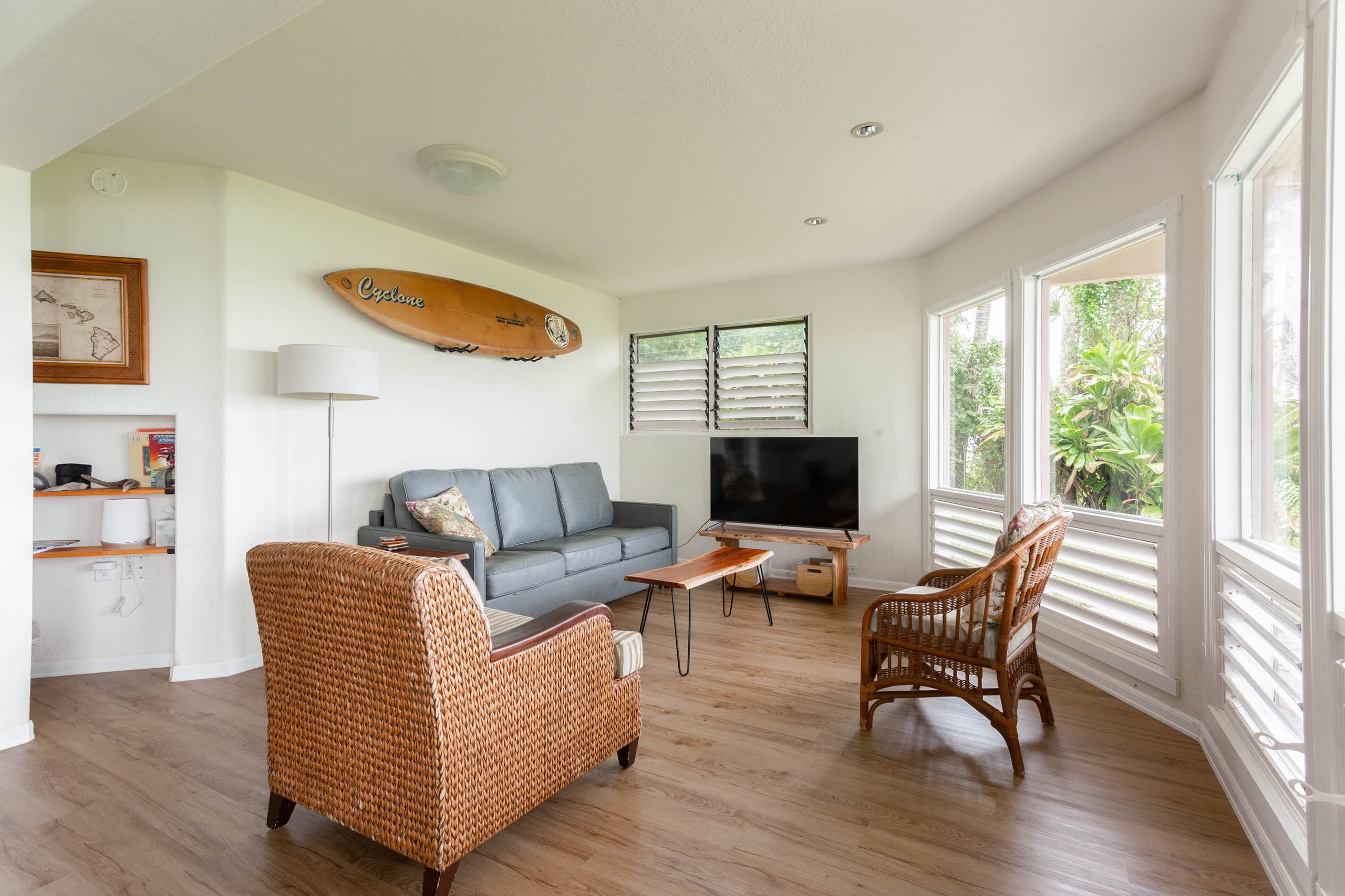 Oceanfront w/pool;surf beach! (Hale Kahoa Annex) - Image 4