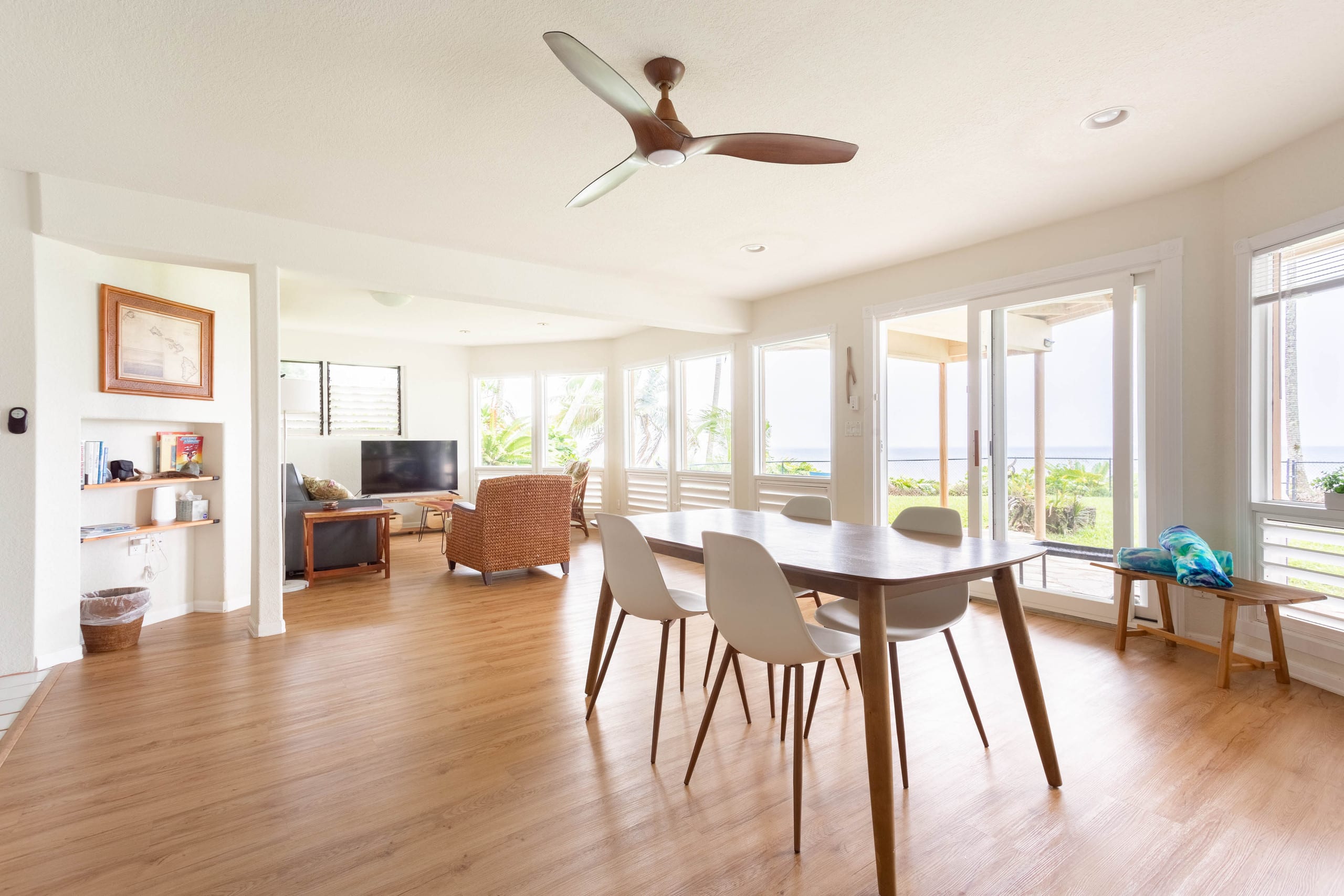 Oceanfront w/pool;surf beach! (Hale Kahoa Annex) - Image 14