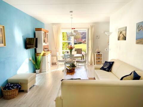 Family-friendly apartment, terrace, beach