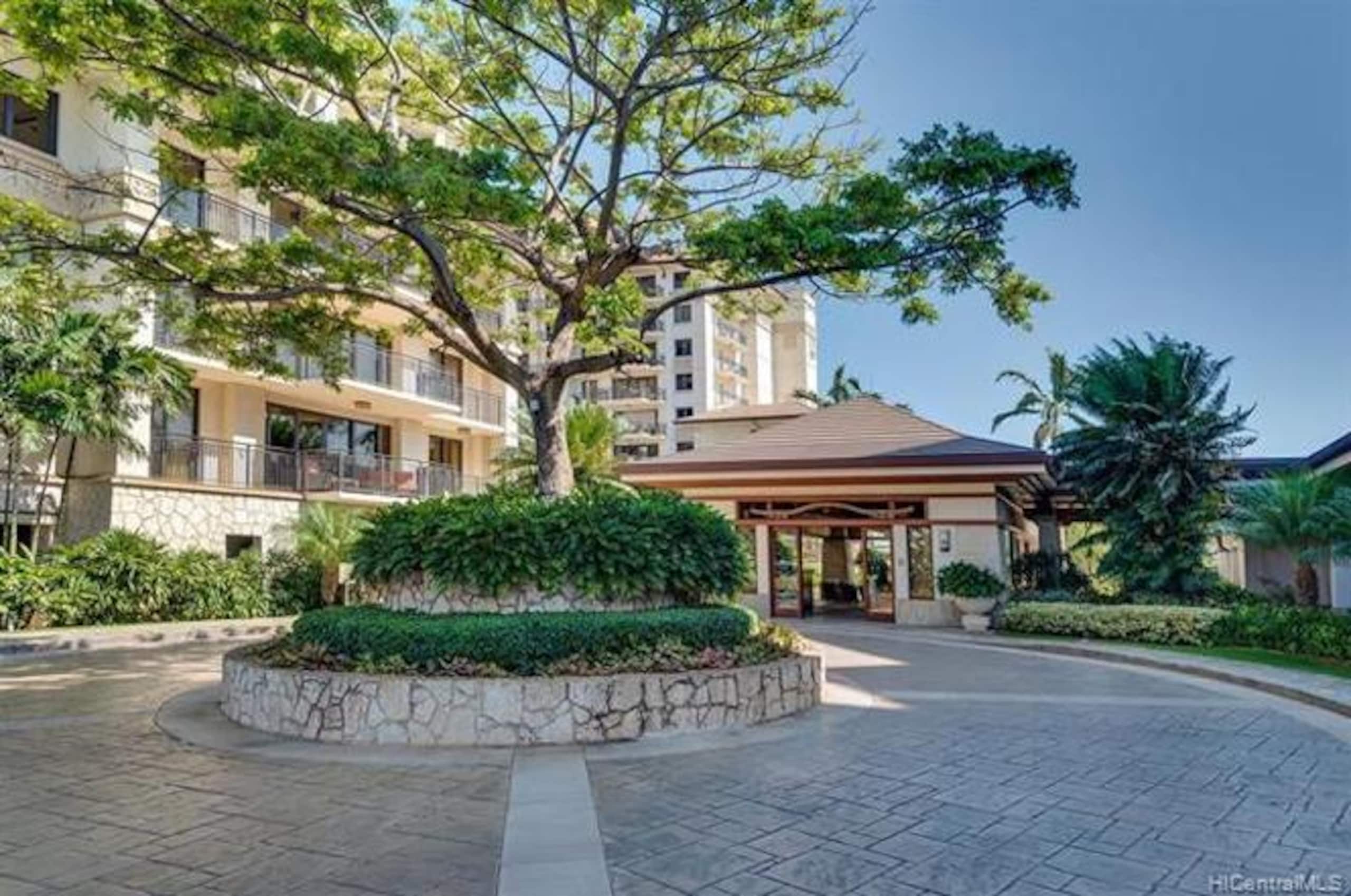 Condo in Kapolei · ★5.0 · 3 bedrooms · 5 beds · 3 private baths - Image 41