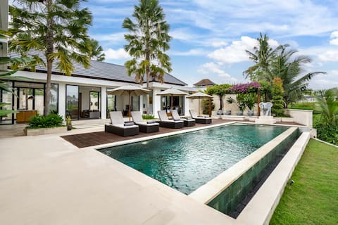 Rembulan3BR Luxurious Flair Amidst Ricefields View