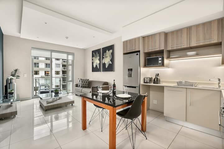 The Best of Tyrwhitt Rosebank - Apartments for Rent in Rosebank