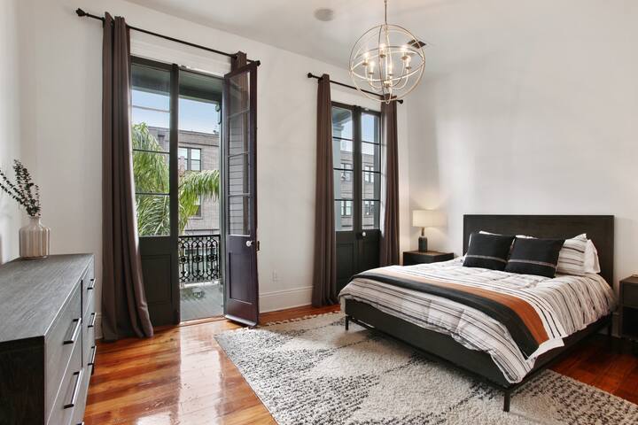 Beautiful LGD Guesthouse | On Magazine Street gallery image 4