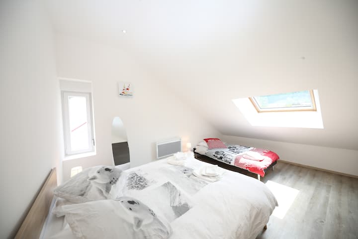 Спална соба1 со 160 x 200 кревета и 90 x 190 кревет