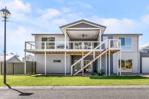 Normy Beach House