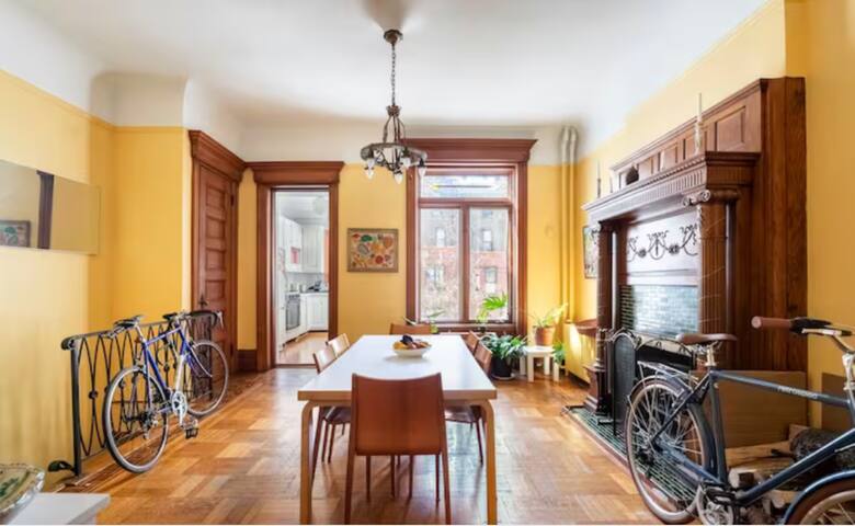 Classic Park Slope Brownstone. A gem. 4 BR, WBFP gallery image 4
