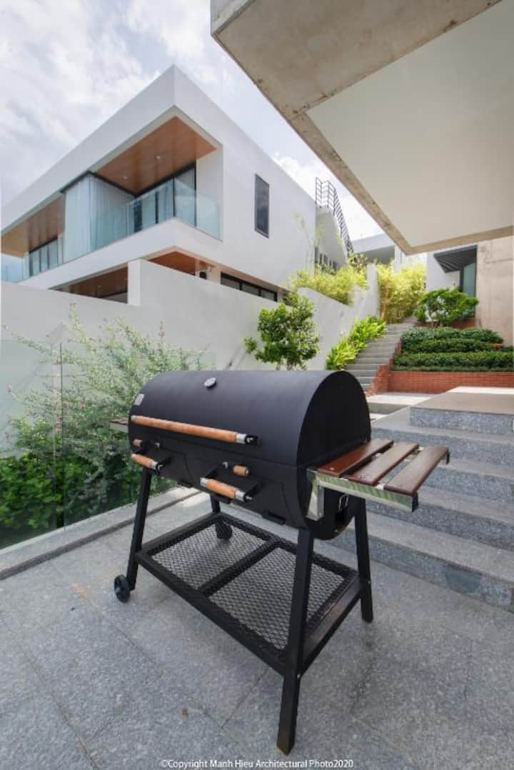 đặt villa Nha Trang có BBQ