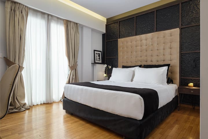 Acropolis Unique Residence gallery image 4