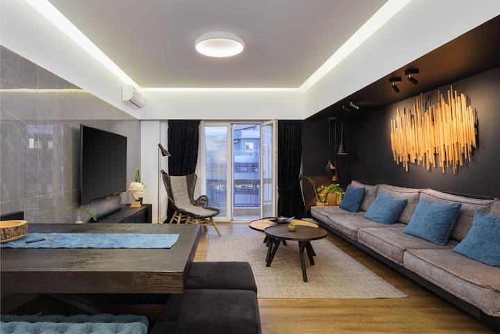 Acropolis Unique Residence