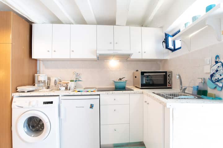 Charming Studio In Paroikia - Paros