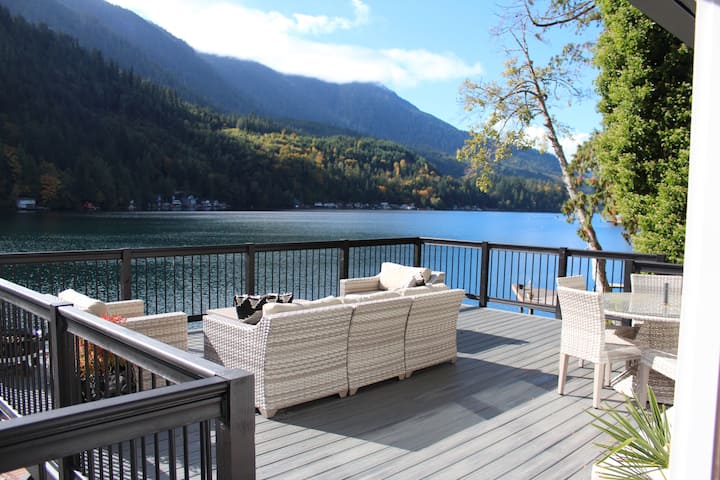 Lake Sutherland Airbnb