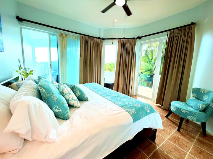 ห้องนอน 2 - เตียงคิงไซส์วิลล่า 1