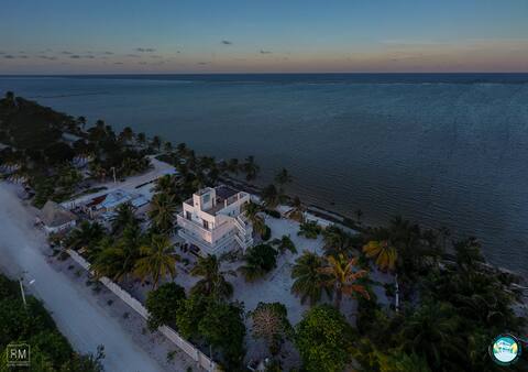 Permit CCB Xcalak Oceanfront Apartment