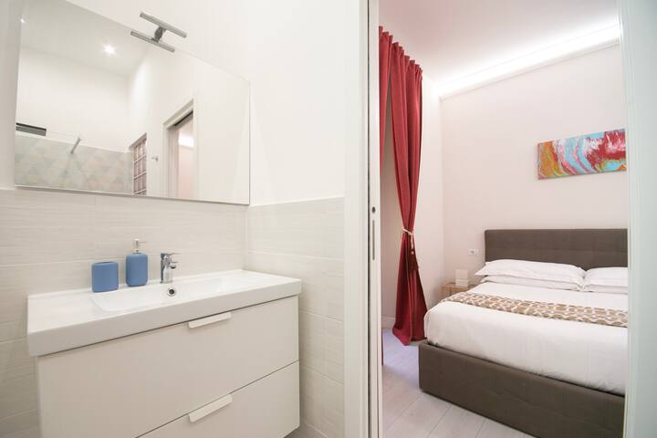 LUXURY APARTMENT A FEW STEP FROM SAN PETER gallery image 2