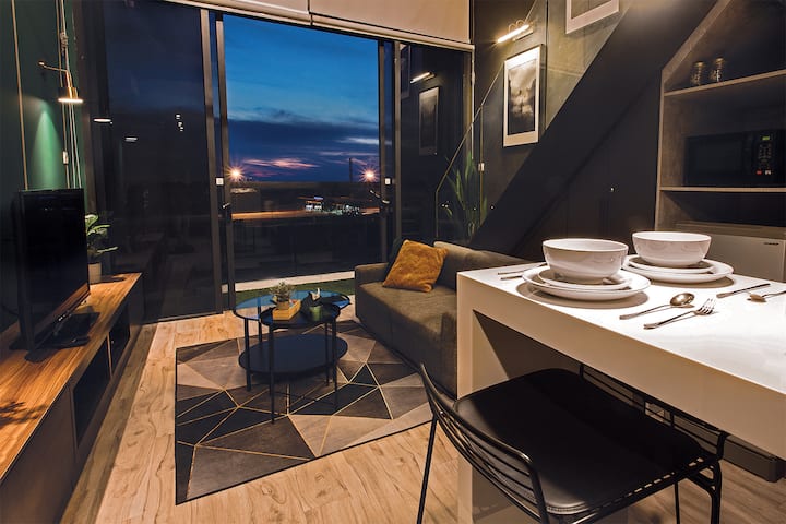 Modern Eclectic Loft Klia L Cyberjaya Freewifi Condominiums For Rent In Cyberjaya Selangor Malaysia