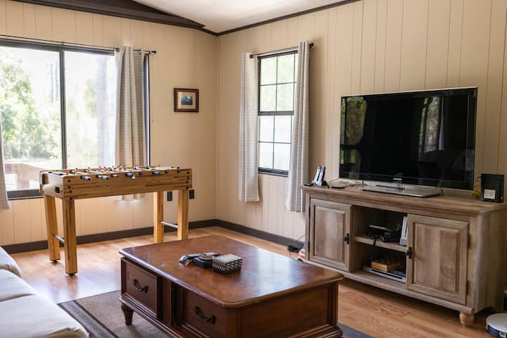 إطلالة على غرفة المعيشة